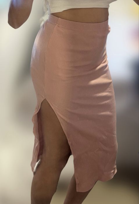 Conjunto duas saias rosa e verde