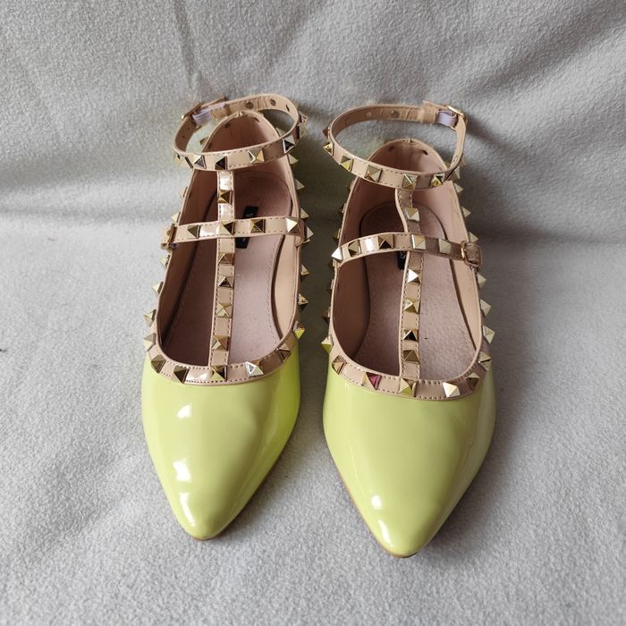 Limonkowe baleriny Vices 39 lakierowane