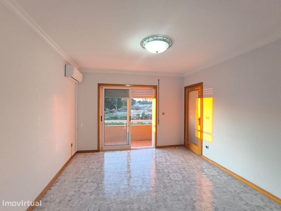 Apartamento T3 no Castêlo da Maia – Excelente Oportunidade!