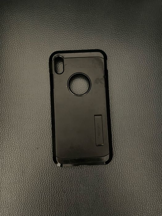 Iphone Xs max 256 gb z etui spigen