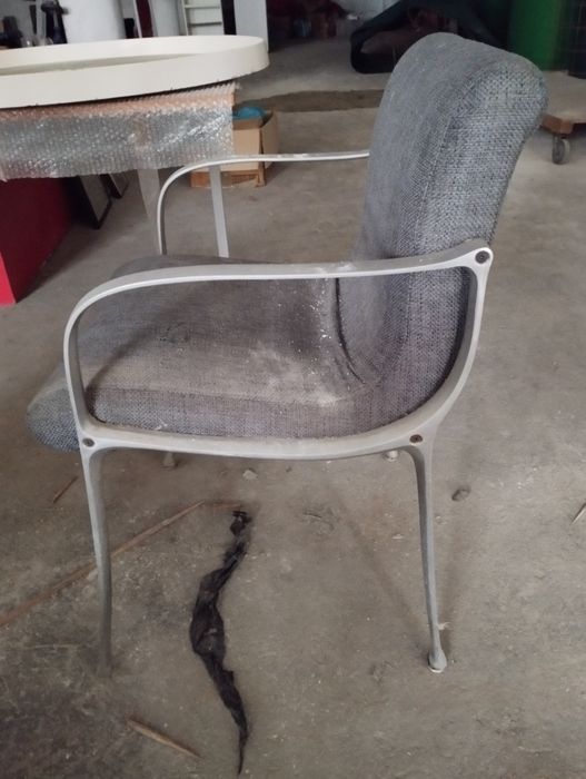 Cadeira vintage com braços