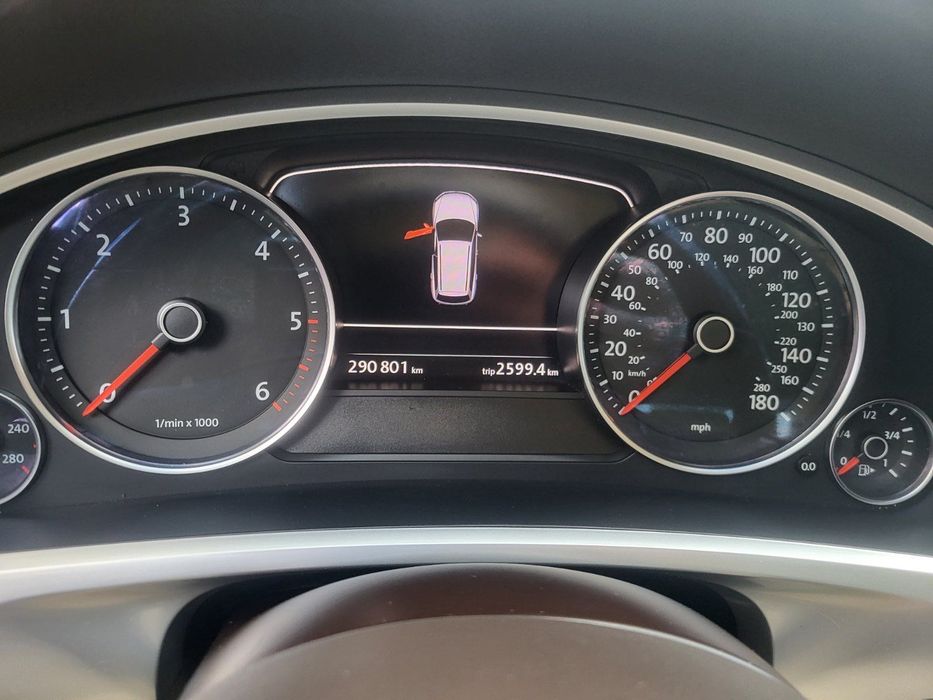 Автомобіль Volkswagen