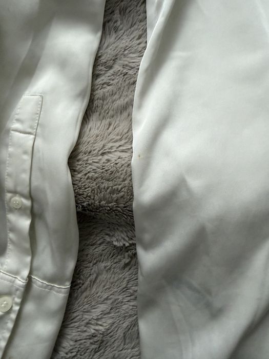 Zestaw 2 koszul – uszkodzone