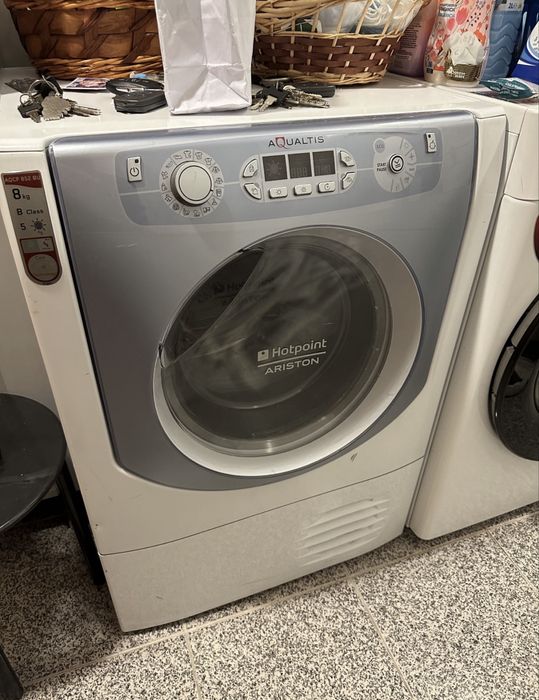 Máquina secar roupa Ariston Hotpoint 8 kgs