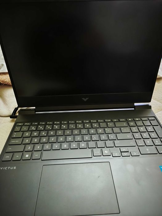 Computador Portátil PC PORTÁTIL HP VICTUS 15-FA2004NP (Intel Core i5, 512 GB, 16 GB, NVIDIA GeForce RTX 3050, Windows 11)