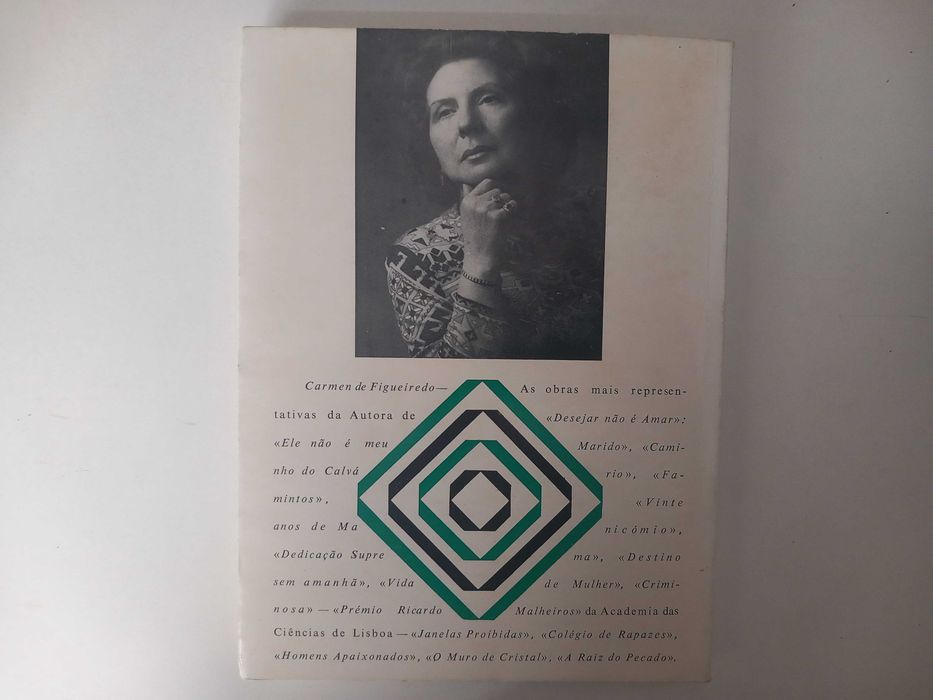 Os amores de Máximo - Carmen Figueiredo [autografado]