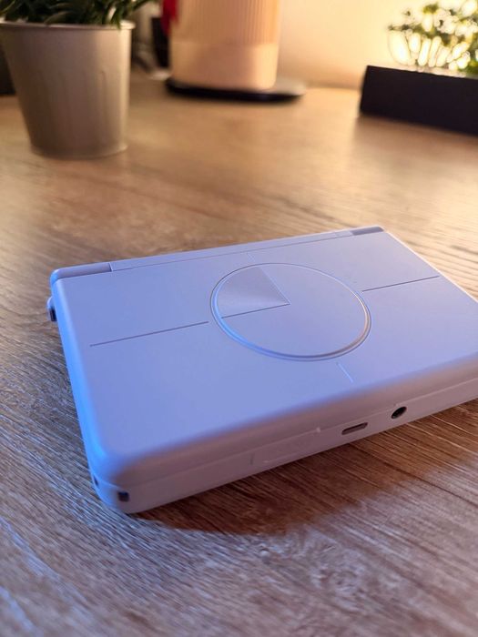 Retroid Pocket Flip 2 Handheld