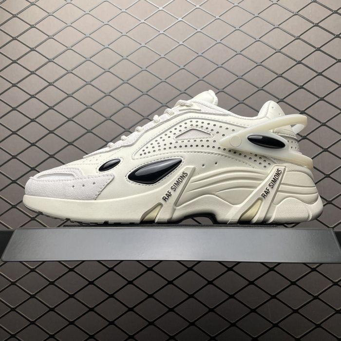 Raf  Simons cylon-21