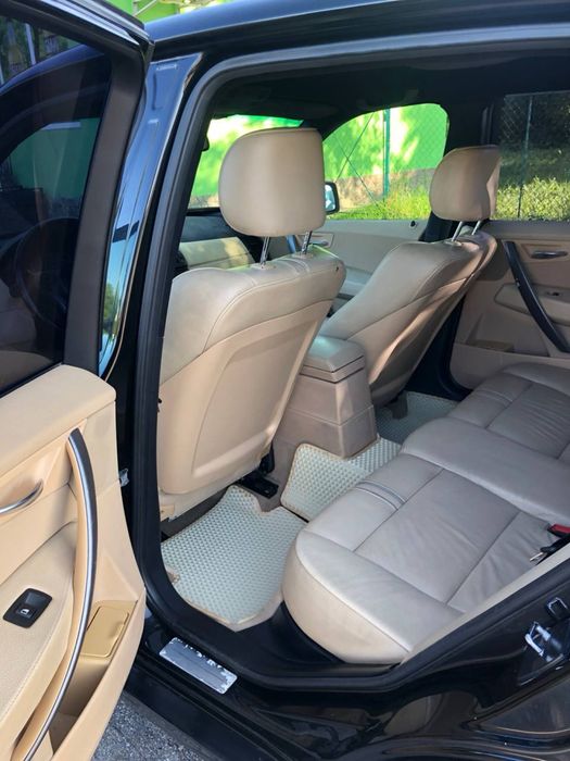 BMW X3 3.0d для військового