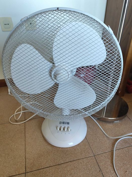 Ventilador mesa HJM