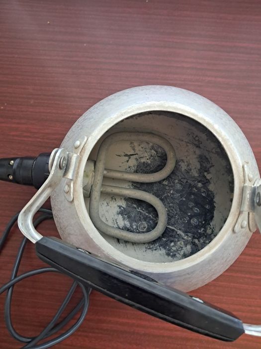 Чайник электро.3литра.