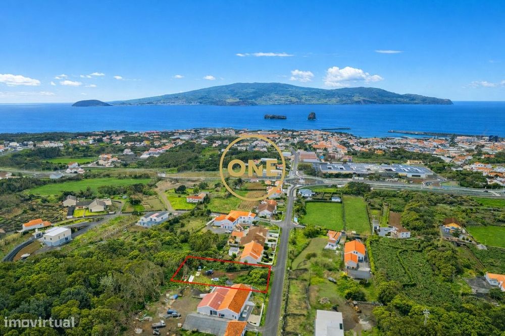 Terreno Urbano na Madalena-Ilha do Pico