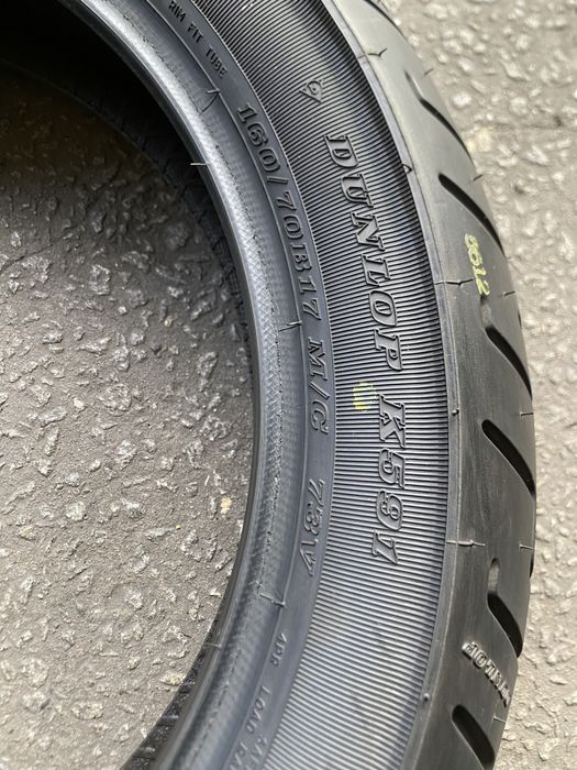 Pneu de mota 160/70 B17 Dunlop K591 Harley Davidson (NOVO)