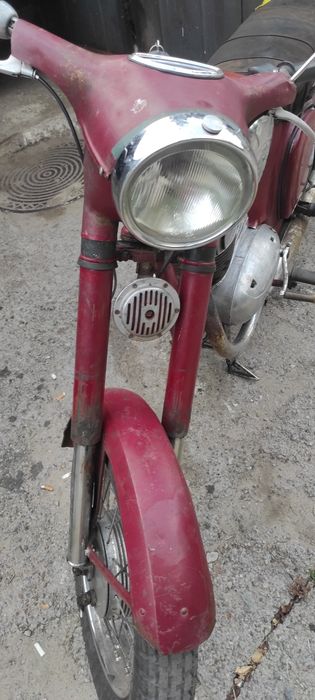 Продам Яву старуху 250