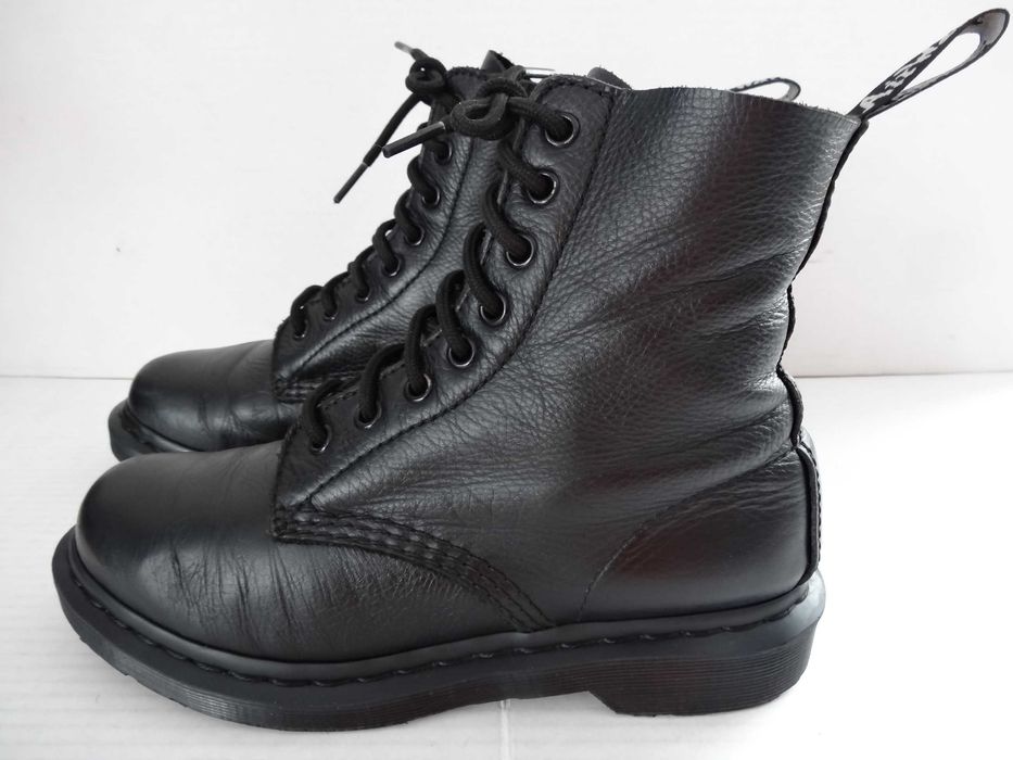 Buty Dr. Martens 1460 Pascal Mono roz 38 Skóra Glany UNISEX