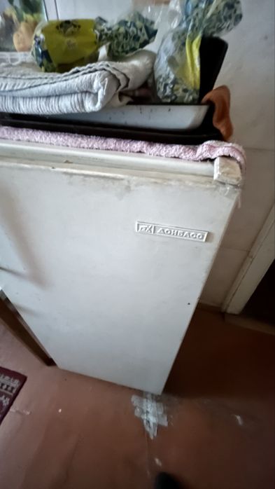 Отдам мебель, шкафы и тумбы