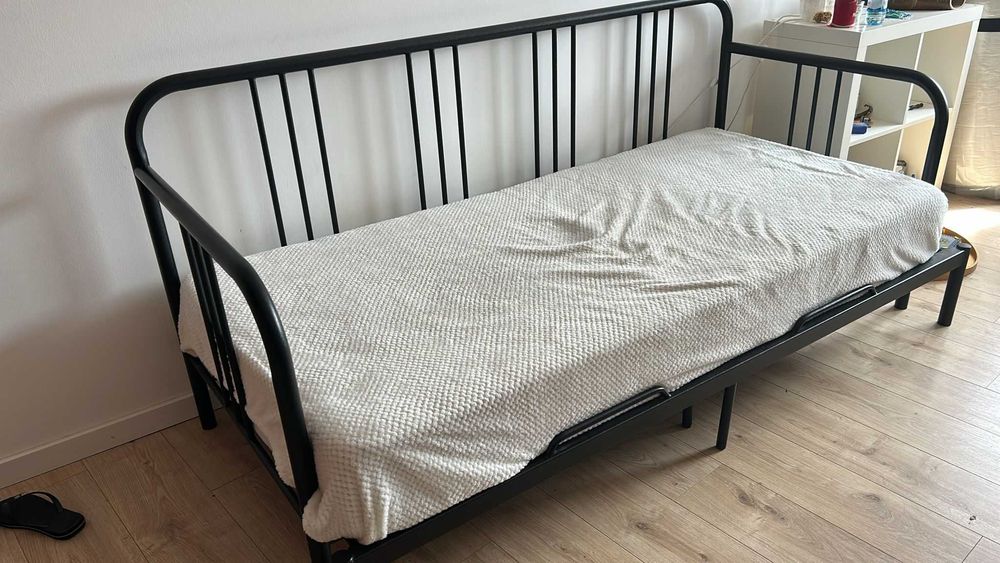 Cama de ferro IKEA64310014904961121