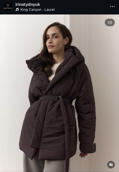 Куртка зимова з поясом