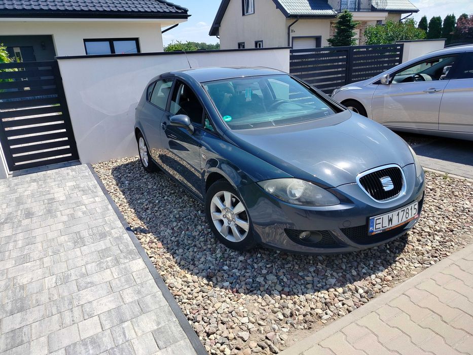 Samochód osobowy seat leon