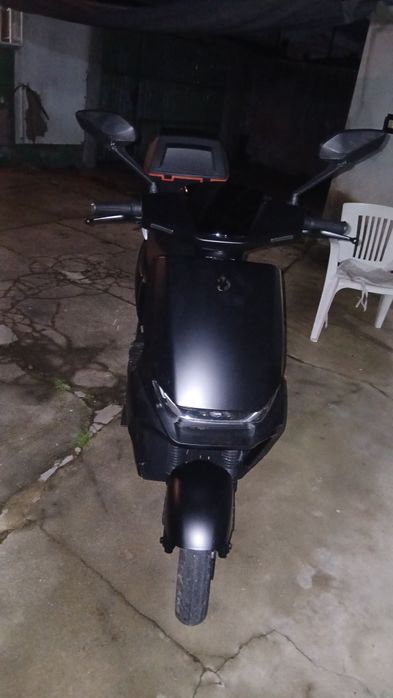 Vendo  ou troco mota electrica ainda tudo na garantia