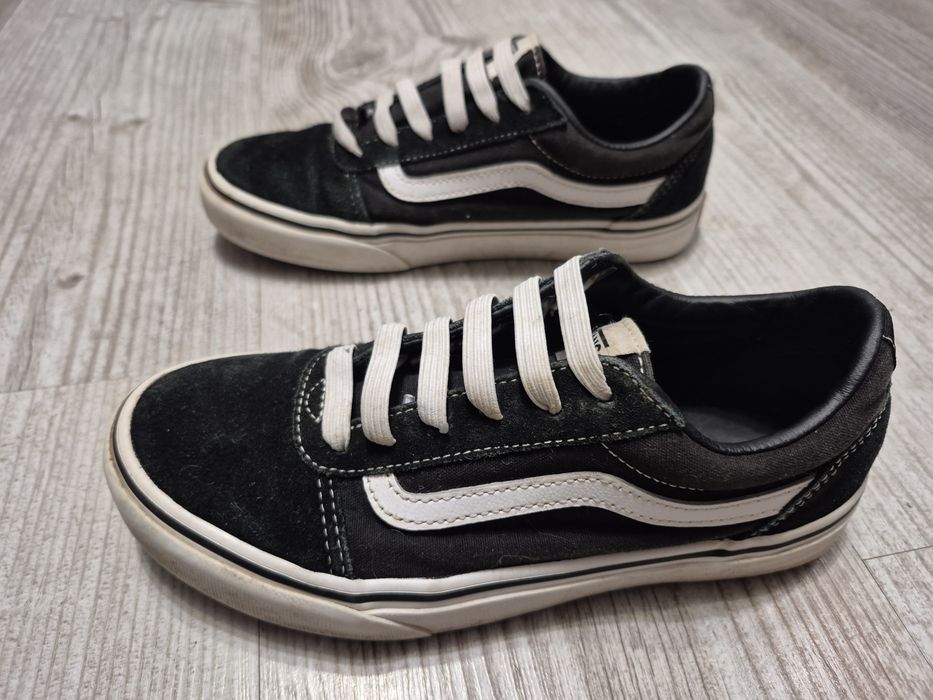 Trampki vans r.35 , kalosze i klapki