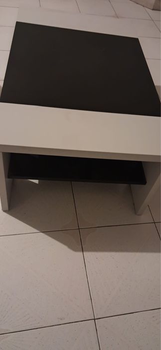 Mesa de centro em bom estado