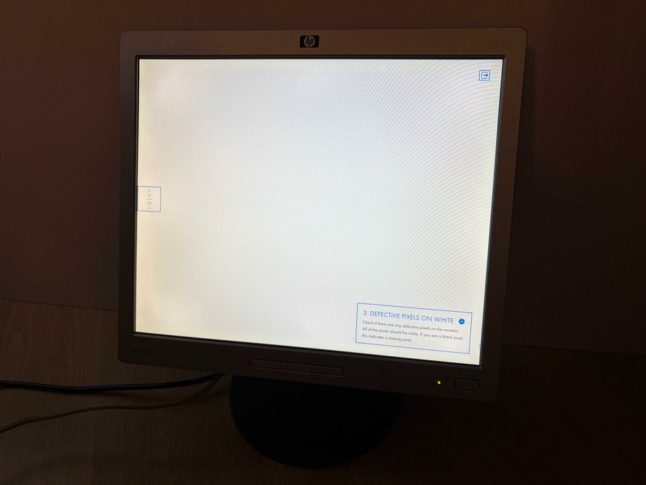 Monitor HP L1706 - 17 cali