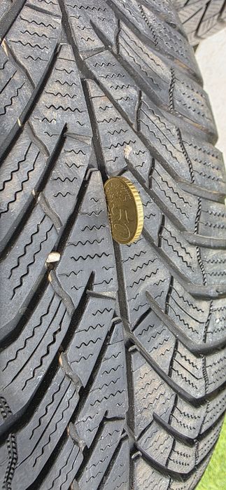Pneus kumho 215/65r17 (4 unidades)