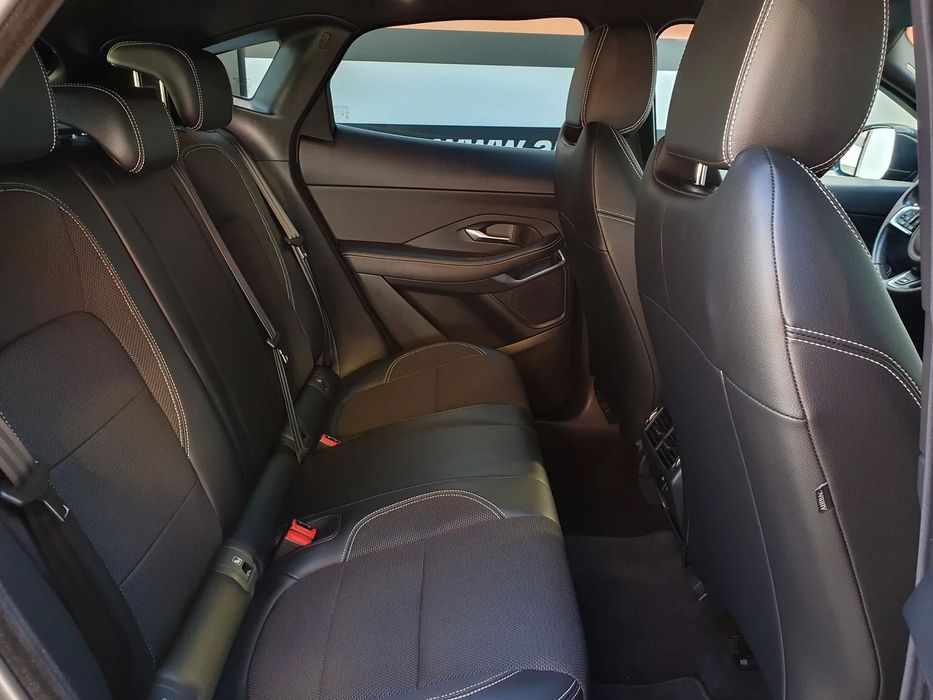 Jaguar E-Pace 2.0 i4D R-Dynamic S512800911556628483