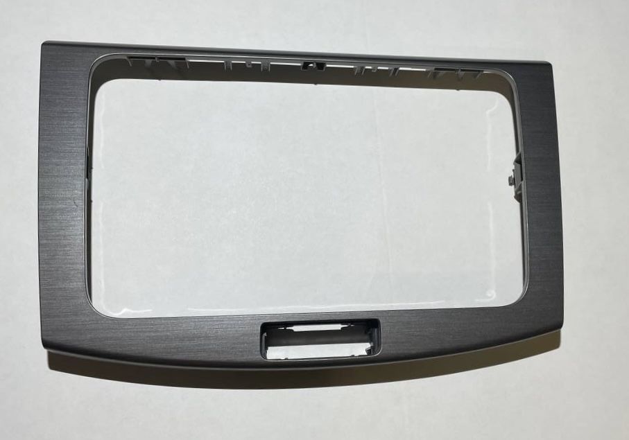Рамка для штатного магнитофона Volkswagen Passat B6,B7