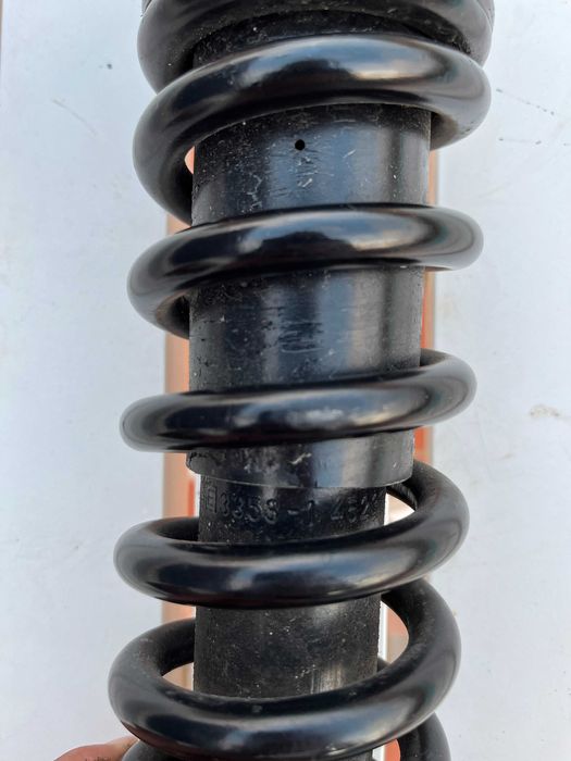 Amortecedor traseiro para moto BMW R80 RT monolevel de 1987 Original.