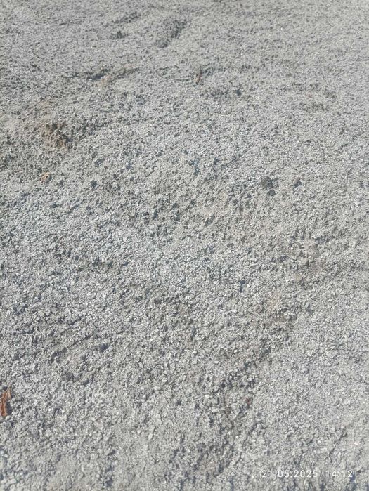 Szpryt, piasek granitowy, mączka 0,30zł/kg