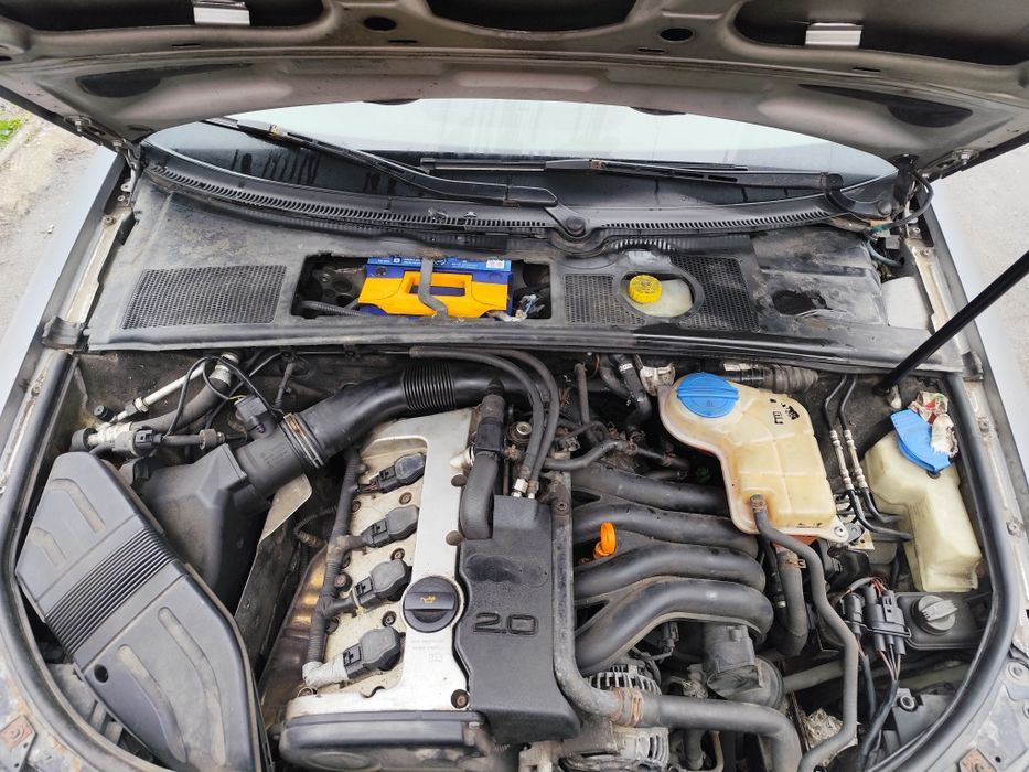 Ауди а 4 б7 2.0 Бензин  Автомат