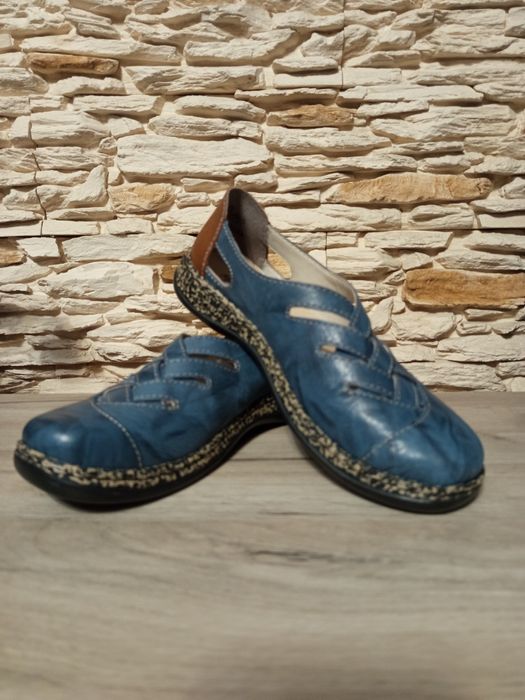 Skórzane buty damskie Rieker 39