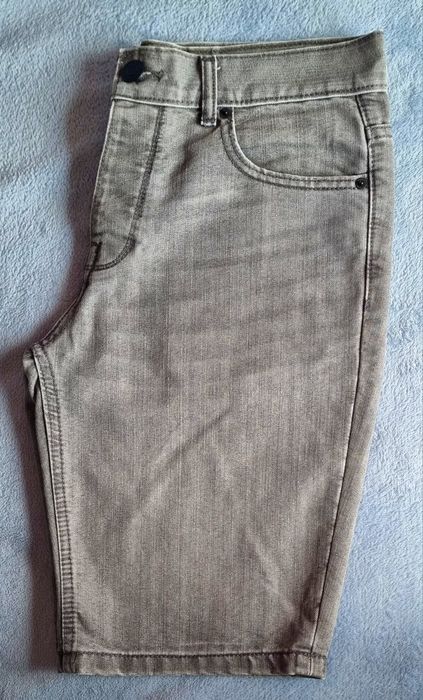 Calções de ganga Regular cinzentos.