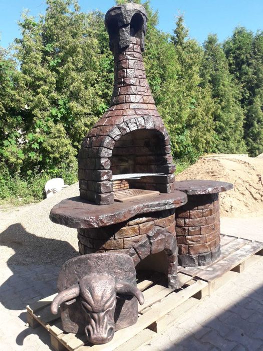 grill ogrodowy betonowy , kominek