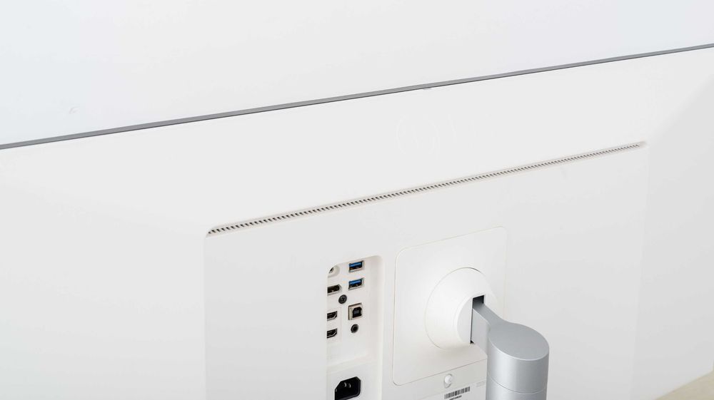 LG 34WK95U-W Monitor (34'' - WUHD - IPS)64564001955074124