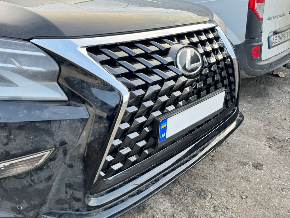 Решетка радиатора Lexus Gx 460 2014-2019 стиль 2020+