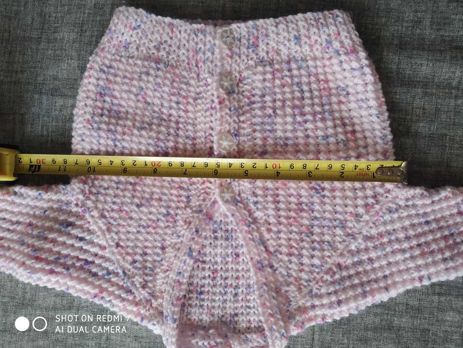 Sweterek niemowlęcy dla dziewczynki rozm 62-68cm[3-6mies]