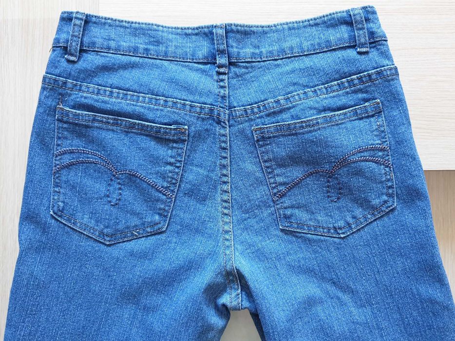 Spodnie jeans niebieskie rozm. 29 jak nowe