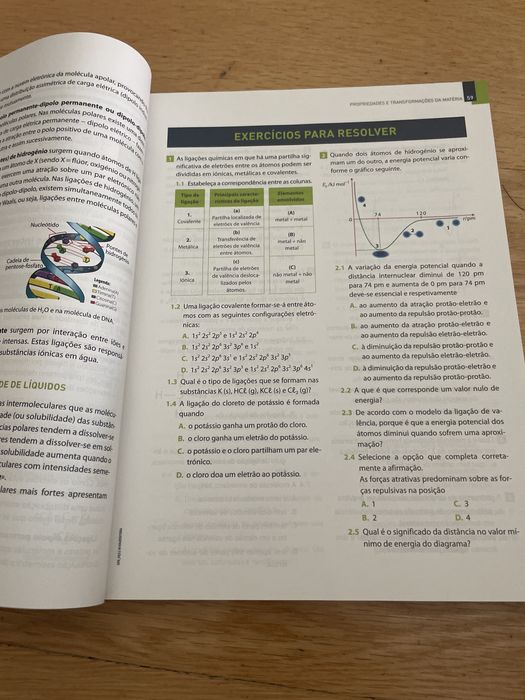 Livro de exercicios Fisica e quimica A 11.ºano
