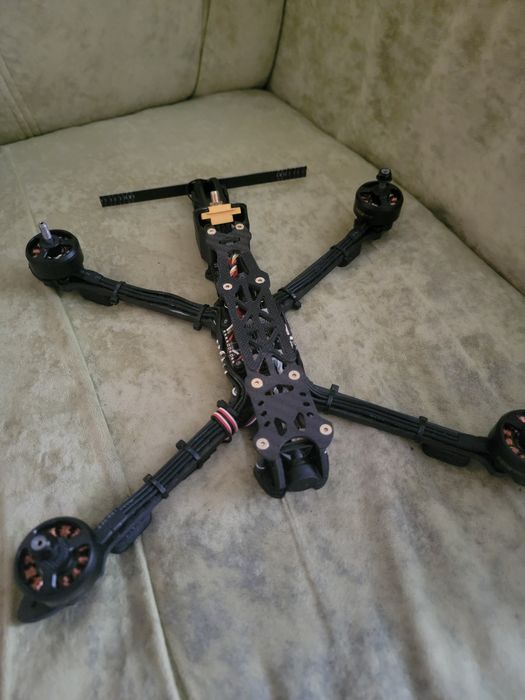 Дрон фпв  новий  fpv