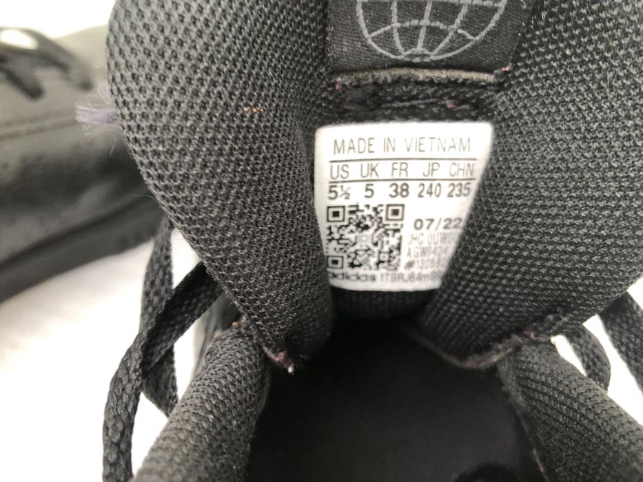 Кросівки чоловічі Adidas 38 розміру