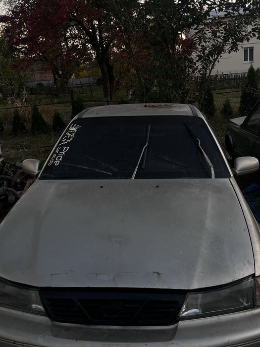Део Нексія 2005 .1,5 срочно !!