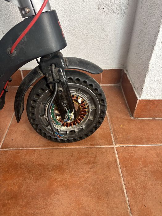 Trotinete Cecotec Bongo