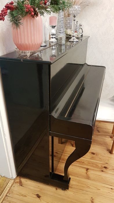 Pianino Legnica - stan bdb.