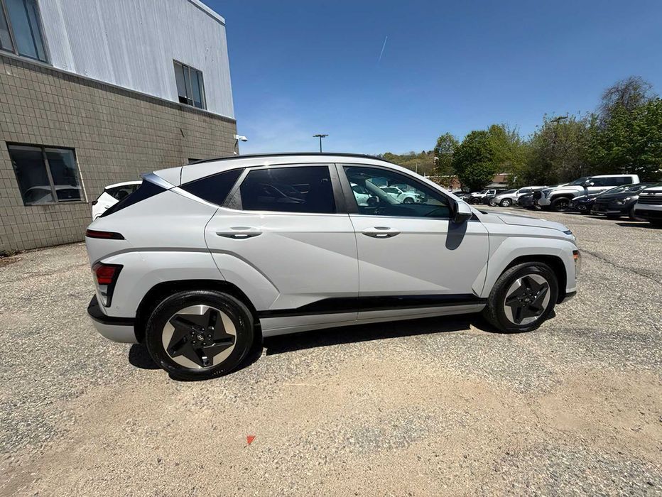 Hyundai Kona Limited      2024
