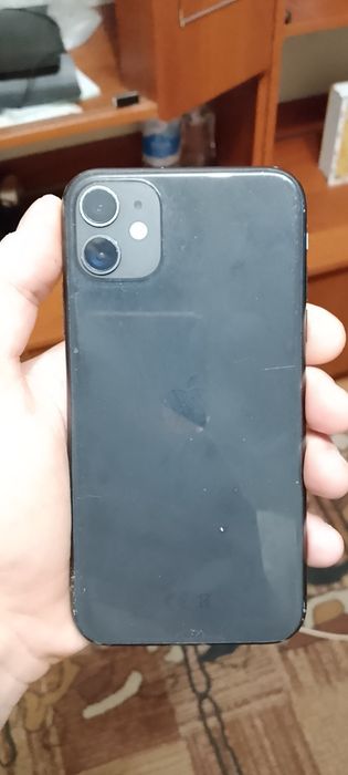 Продам iPhone 11 128GB Neverlock