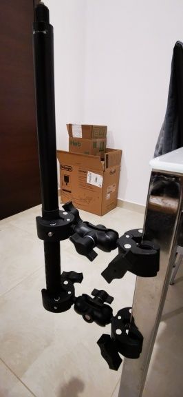 Selfiestick 200cm długość do insta360 itp

Odbiór 
Wysyłka 20zł InPost