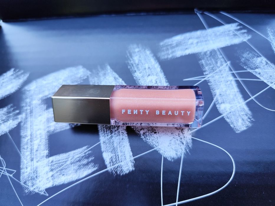 NOVO - Fenty Beauty - Rose Gloss Bomb Universal Lip Luminizer: Arcane